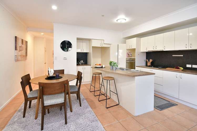 6 Trimaran Drive Gulf Harbour_2