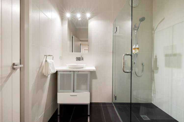 5 Lake Domain Drive Hamilton Lake_20