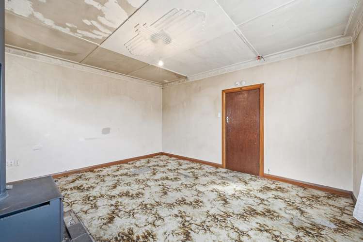 224 Pomona Street Strathern_9