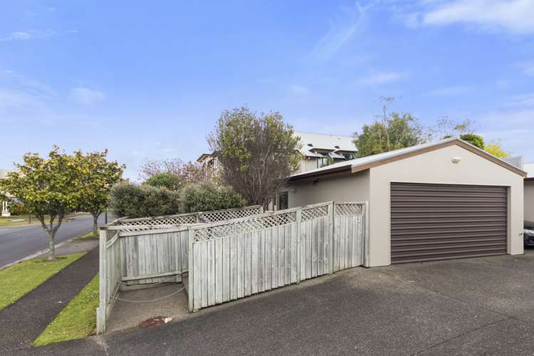 4/8 Tuscany Way Te Atatu Peninsula_5