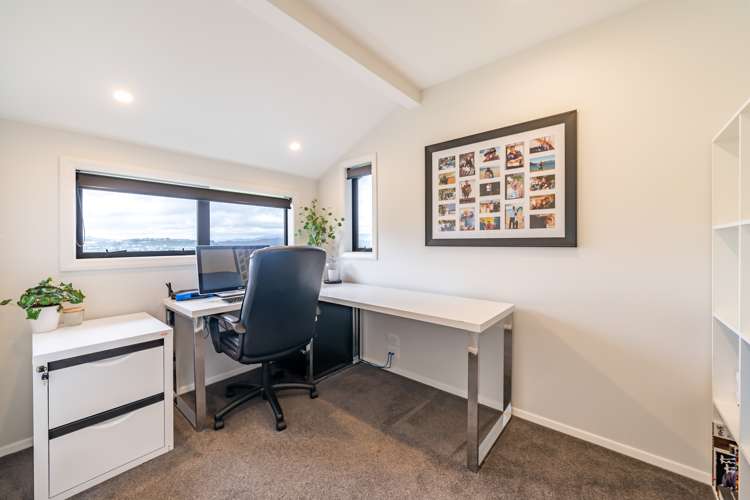 15a Winifred Way Belmont_39