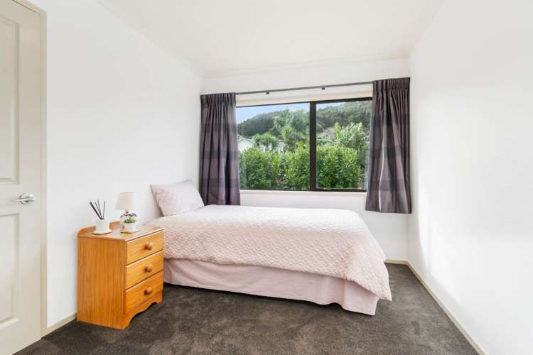 10 Glengarry Lane Tamaterau_12