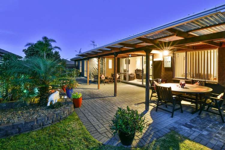 29 Stranraer Crescent Wattle Downs_9