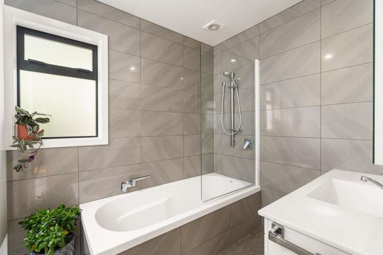 12 Van Asch Street Sumner_15