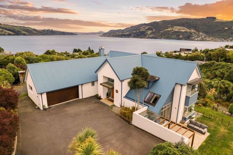 10 Glenfinlass Street Company Bay_38