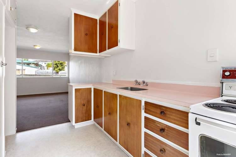 6/19 Bayside Avenue Te Atatu Peninsula_6