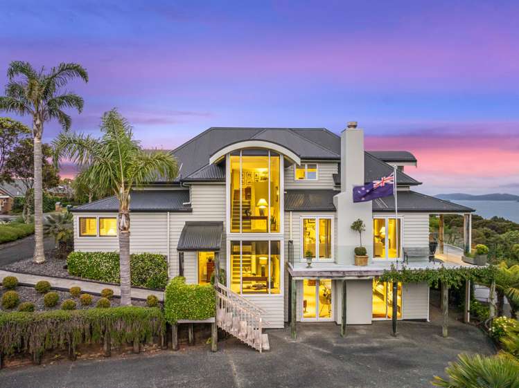 2 Puriri Place Sandspit_44