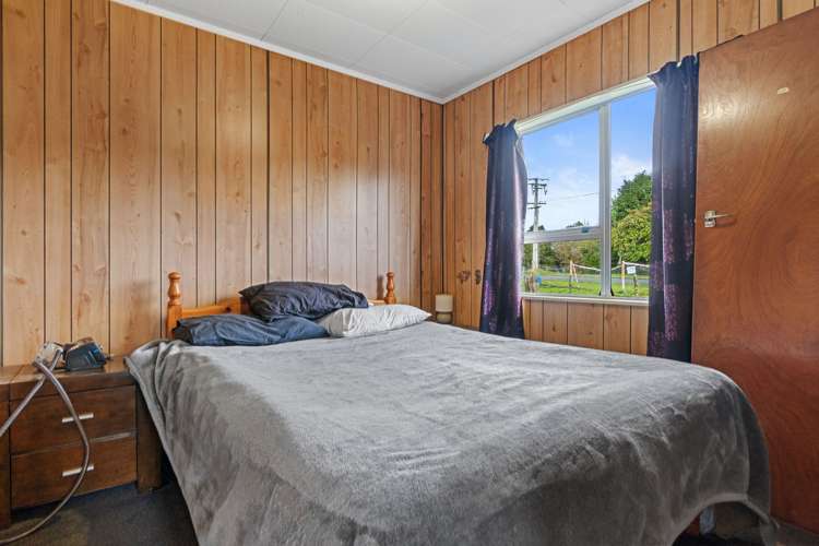 7 James Avenue Pukemiro_8