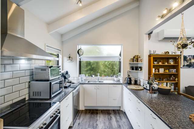 717 Duke Street Mahora_2