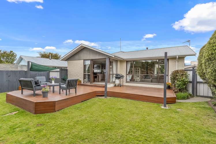 47 Kathleen Crescent Hornby_0