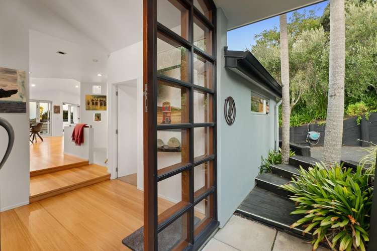 95 Queens Drive Oneroa_5