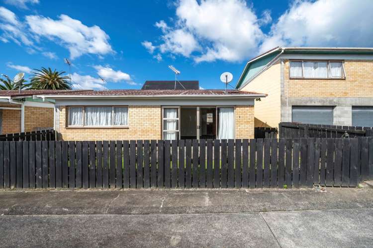 3/12 Wood Street Papakura_1