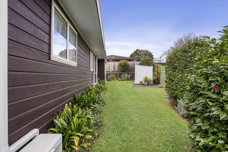 10 Lochend Place Highland Park_16