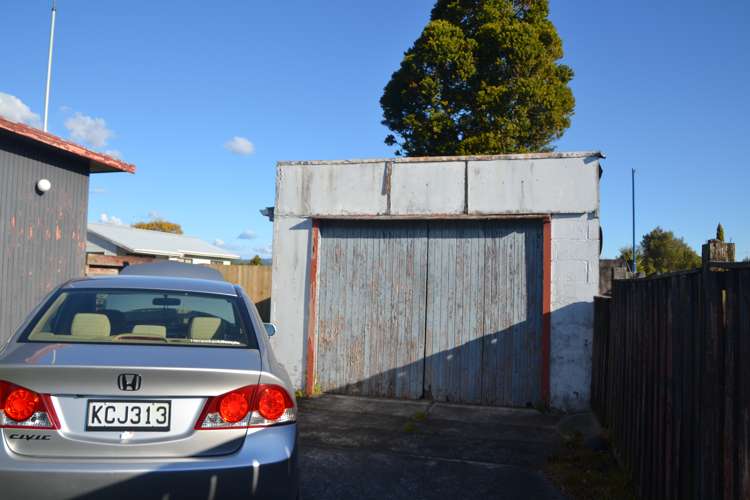 15 Kawaha Point Road Fairy Springs_7