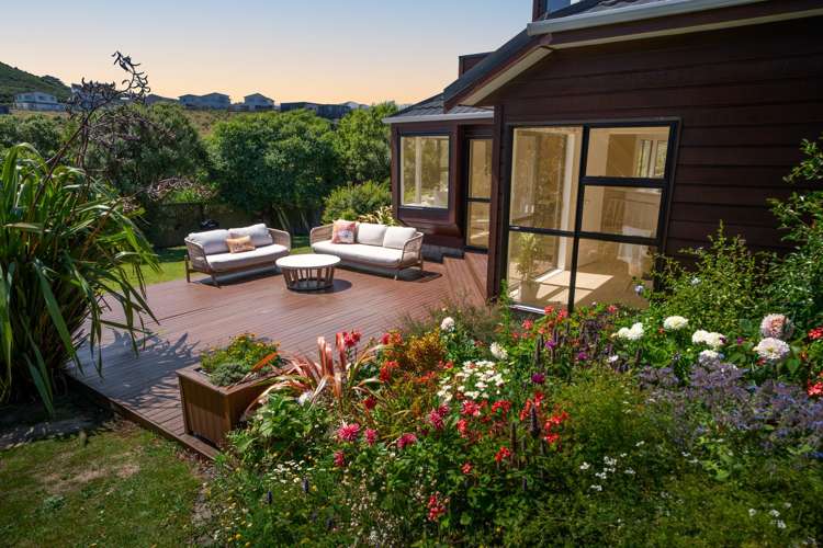 14 Aintree Grove Churton Park_34