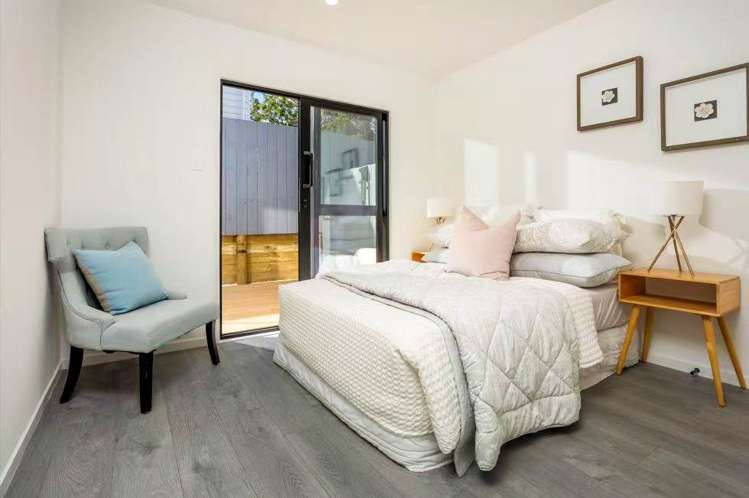 3/13 Normandy Place Henderson_11