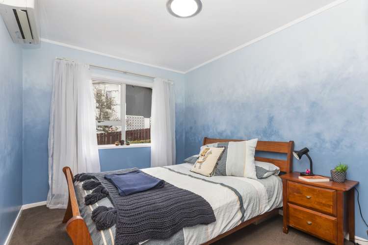 49 Girrahween Drive Totara Vale_16