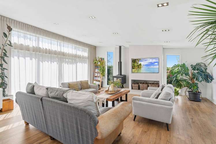 127 Coutts Road_5