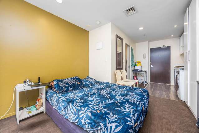 604/10 Waterloo Quadrant Auckland Central_4
