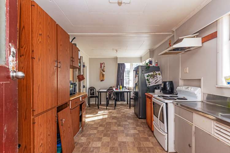 185 Maxwells Line Awapuni_15