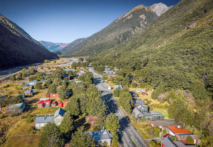 92 West Coast Road Arthurs Pass_1