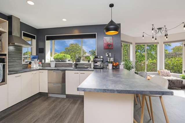 55 Pages Road Allenton_3