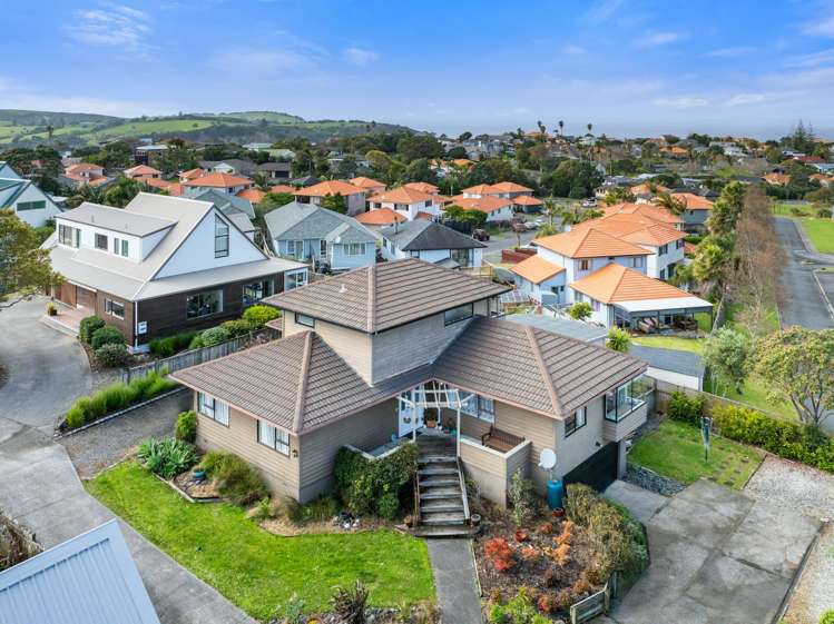 53 Alec Craig Way Gulf Harbour_26