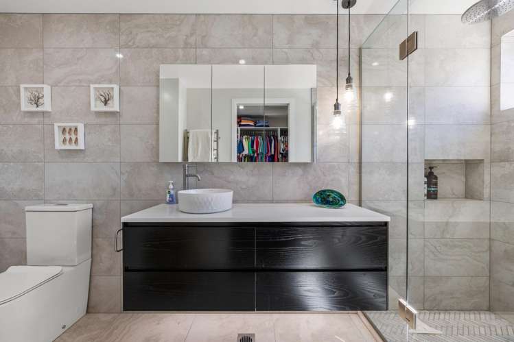 15 Muster Road Jacks Point_23