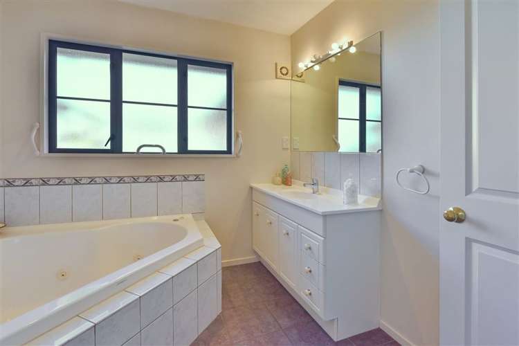 11 Clifford Place Amberley_19