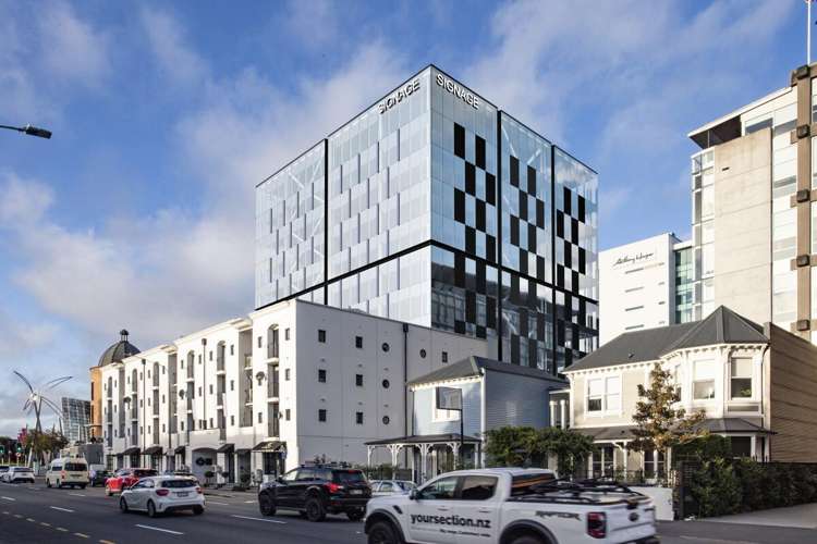 56 Worcester Boulevard City Centre_10