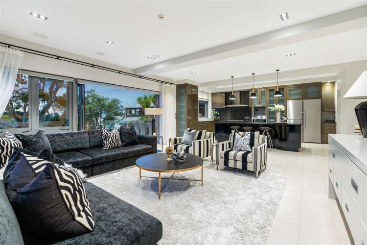 2 Codrington Crescent Mission Bay_16