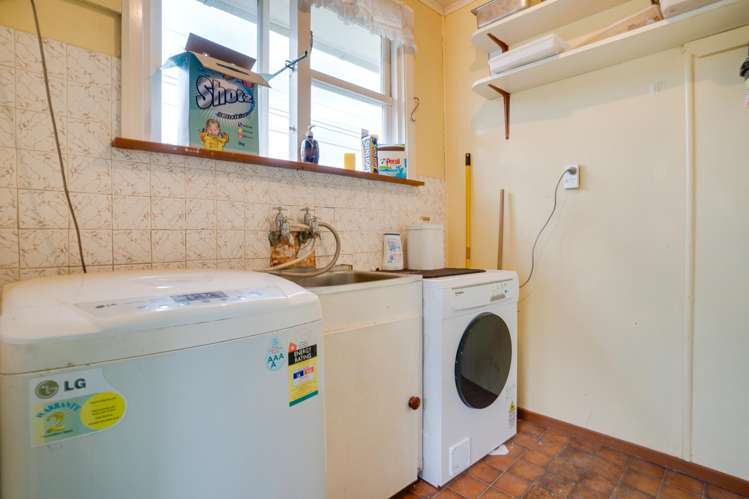 4 Burgess Street Green Island_15