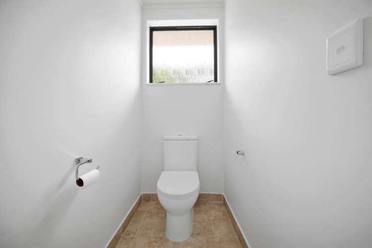 1/184 Chivalry Road Glenfield_24