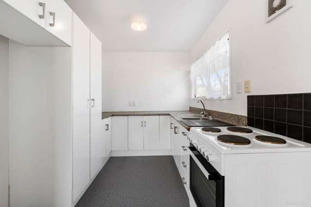 2/5 Malaspina Place Papatoetoe_2