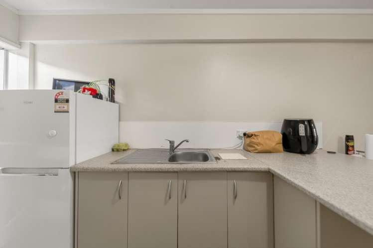 1-3, 35 Malfroy Road Victoria_6