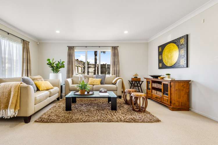 51 William Gamble Drive Greenhithe_1