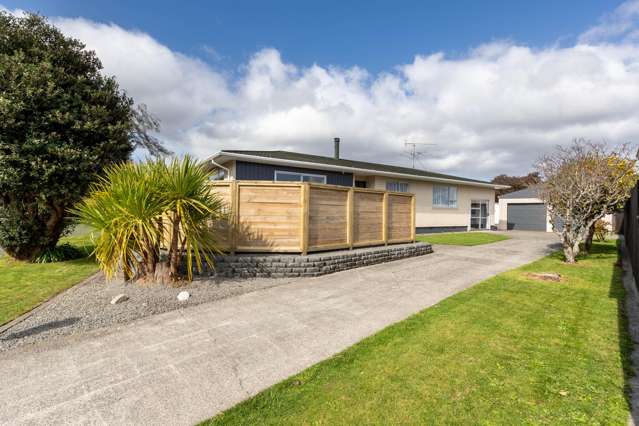 71 Pasadena Crescent Totara Park_1