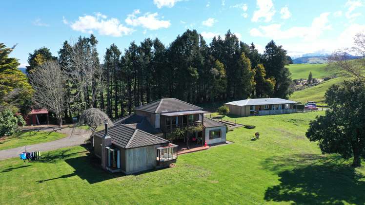 300 Hawkston Road Patoka_2