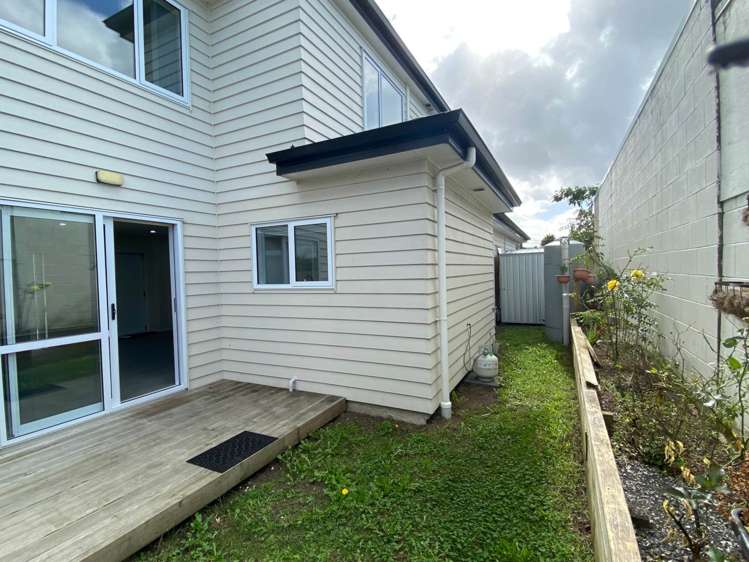 50c Preston Road Clover Park_16