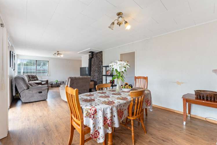 5 Holman Road Te Atatu Peninsula_6