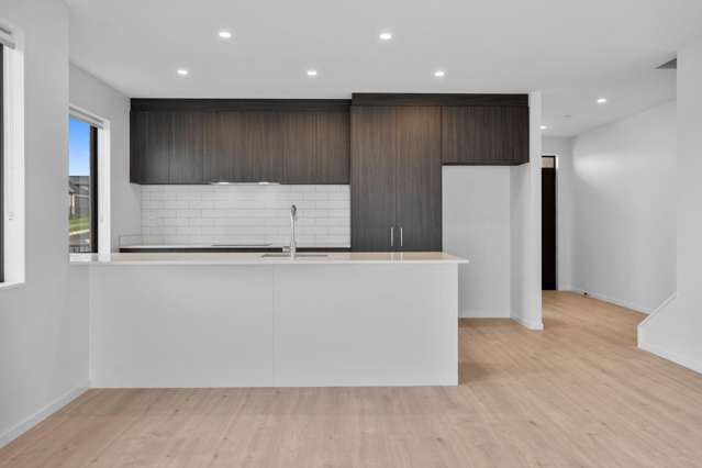 18 Kanae Drive 1640_4