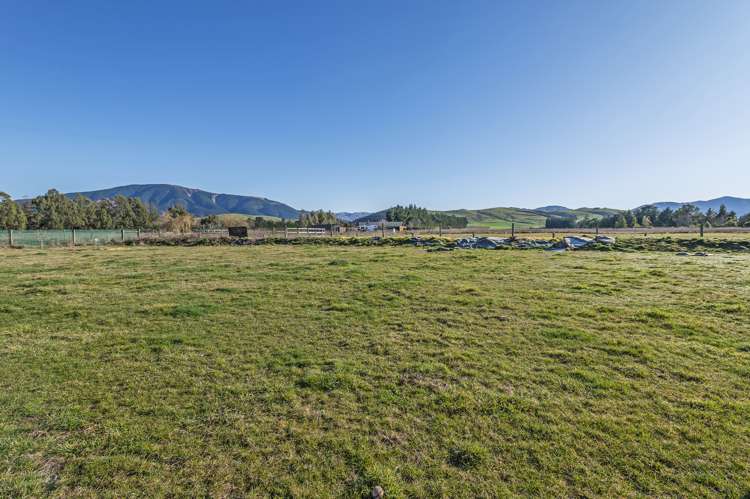 596 Foothills Road_5