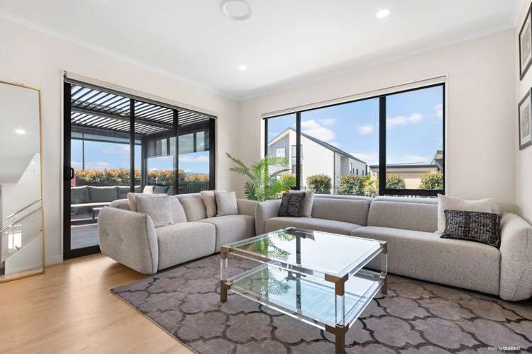 13 Treloar Crescent Hobsonville_5