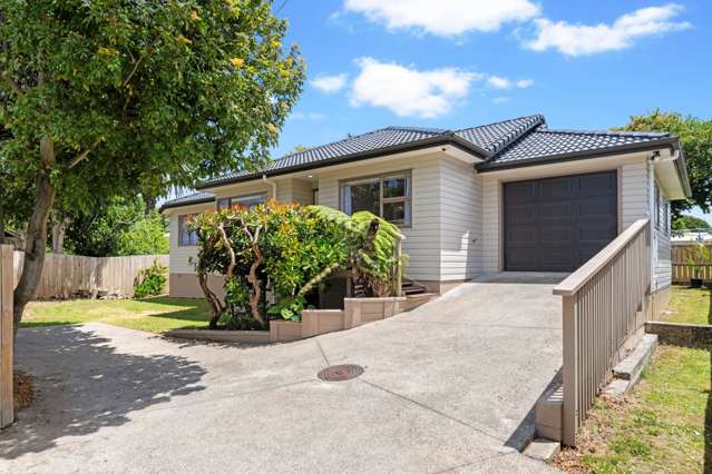 Immaculately Redecorated Freehold Family Home!