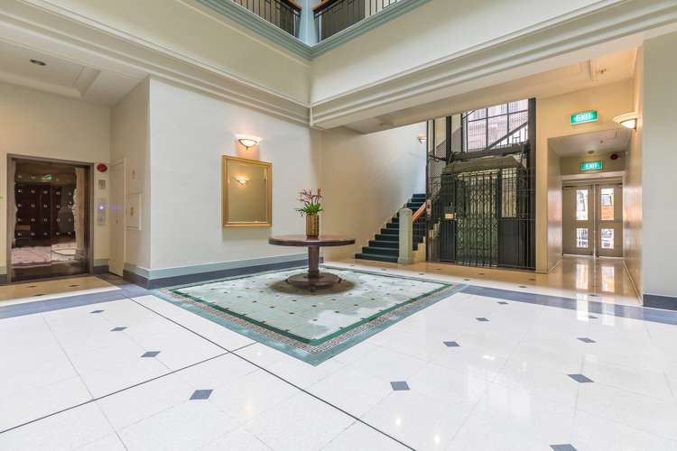 5f/2 Queen Street Auckland Central_21