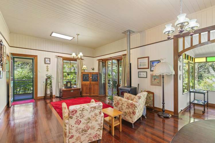 7 Knoll Road Tamborine Mountain_6