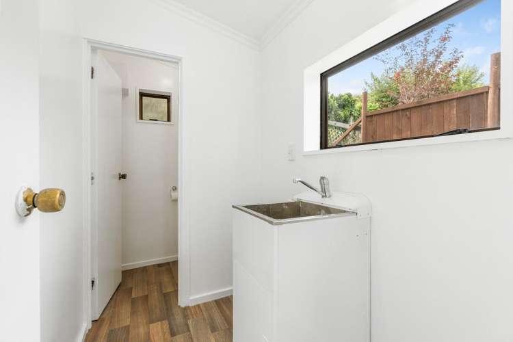 12 Shand Street Green Island_14