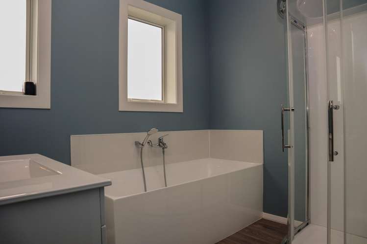 38 Firth Street Cobden_16