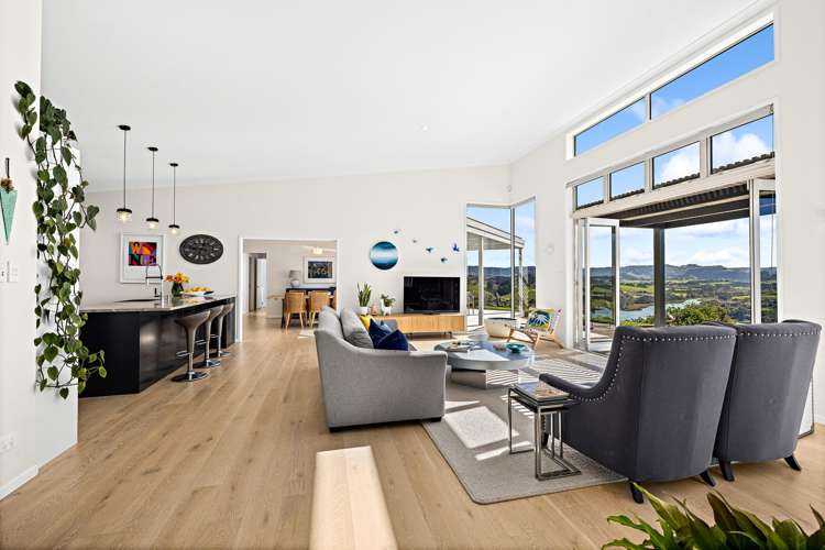37 Brick Bay Drive Sandspit_2