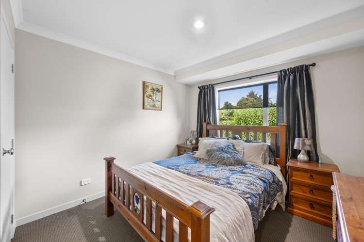 7 Harrison Court Clive_8